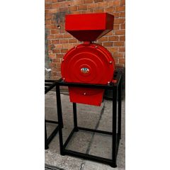 Зернодробарка молоткова Фермер Д1-4,5 кВт (подрібнювач зерна та качанів кукурудзи)